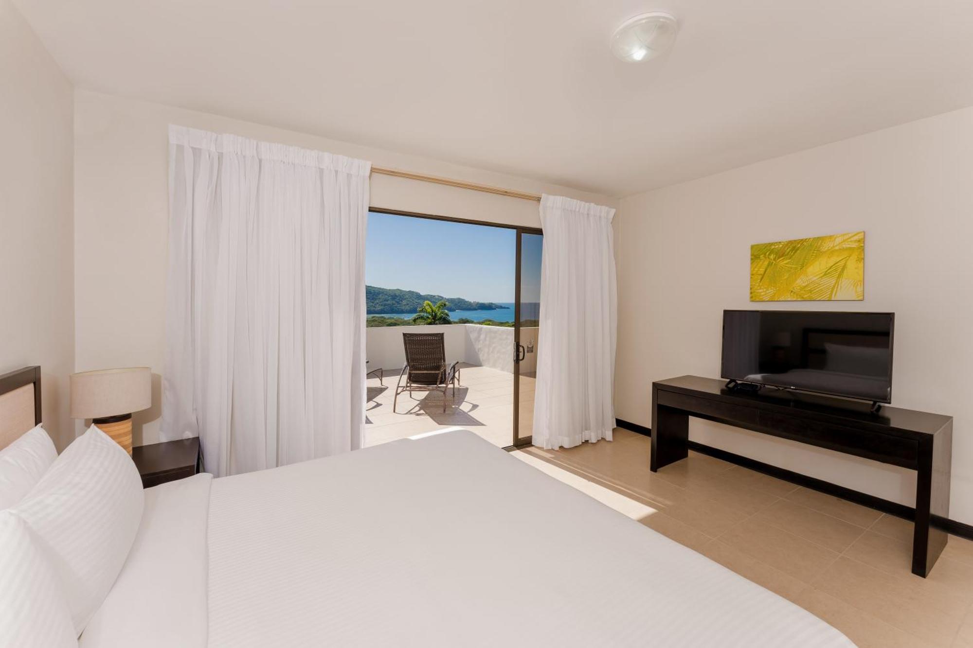 Villas Sol Beach Resort Playa Hermosa  Room photo